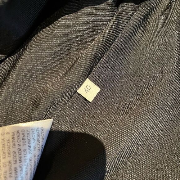 Ladies Gucci leather jacket - Picture 5 of 12